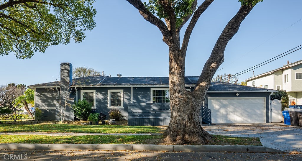 3628 Clark
