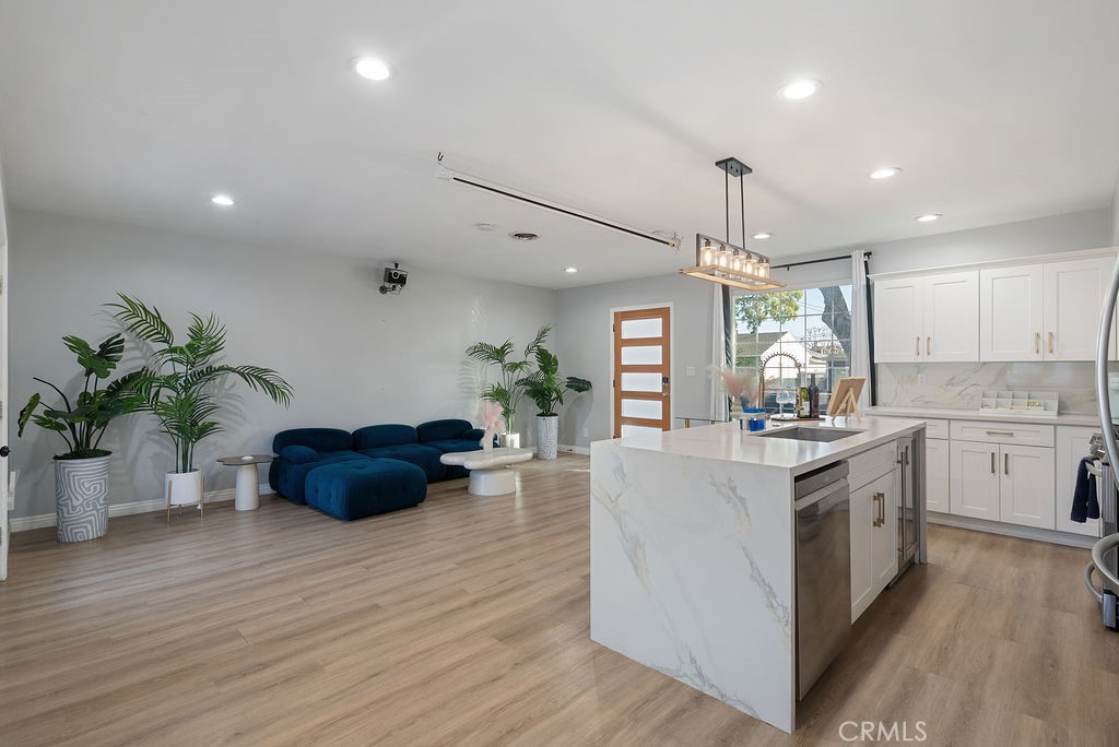 3628 Clark