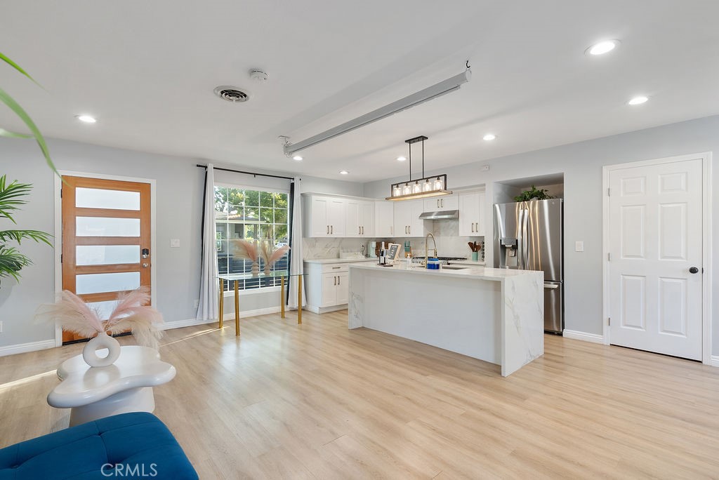 3628 Clark