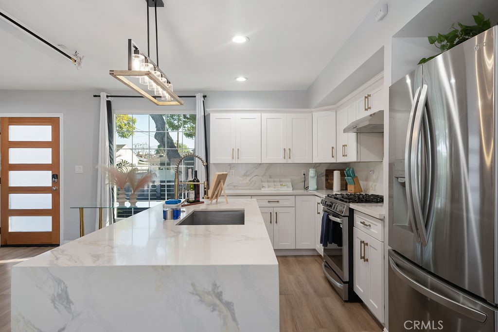 3628 Clark