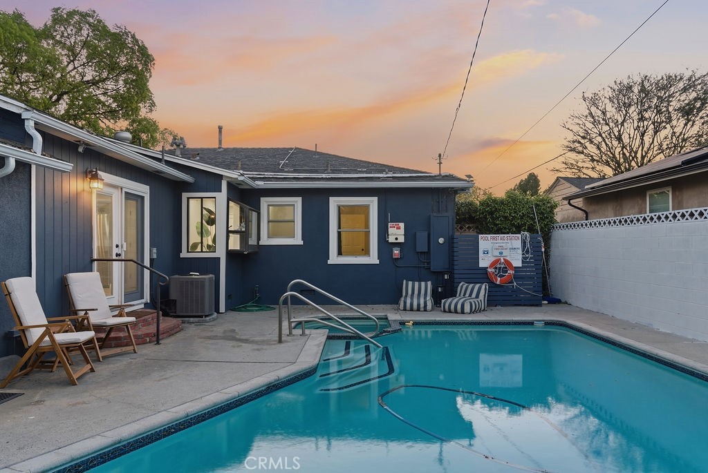 3628 Clark