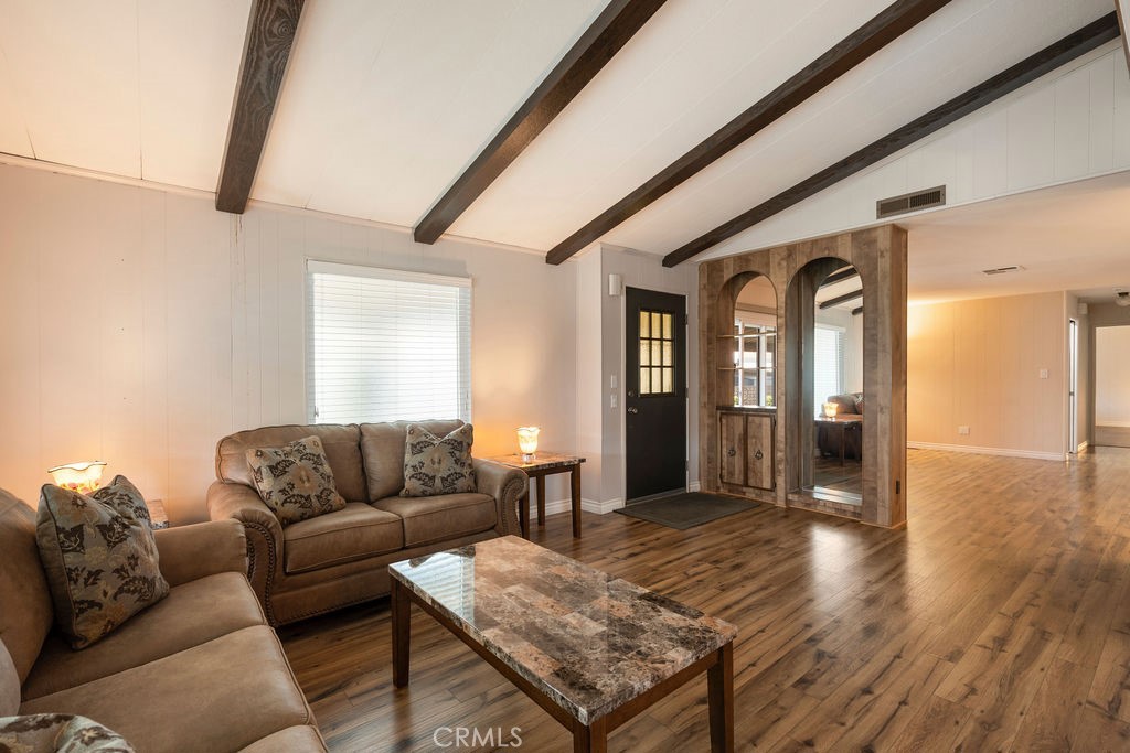 1235 Harbor Lake 13
