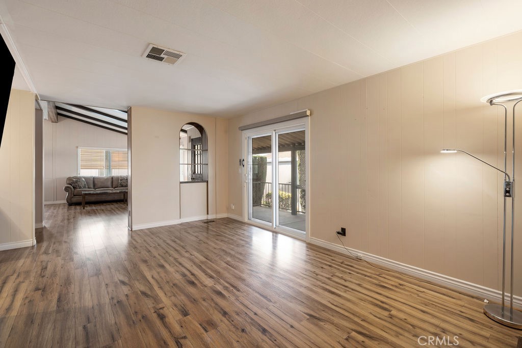1235 Harbor Lake 13
