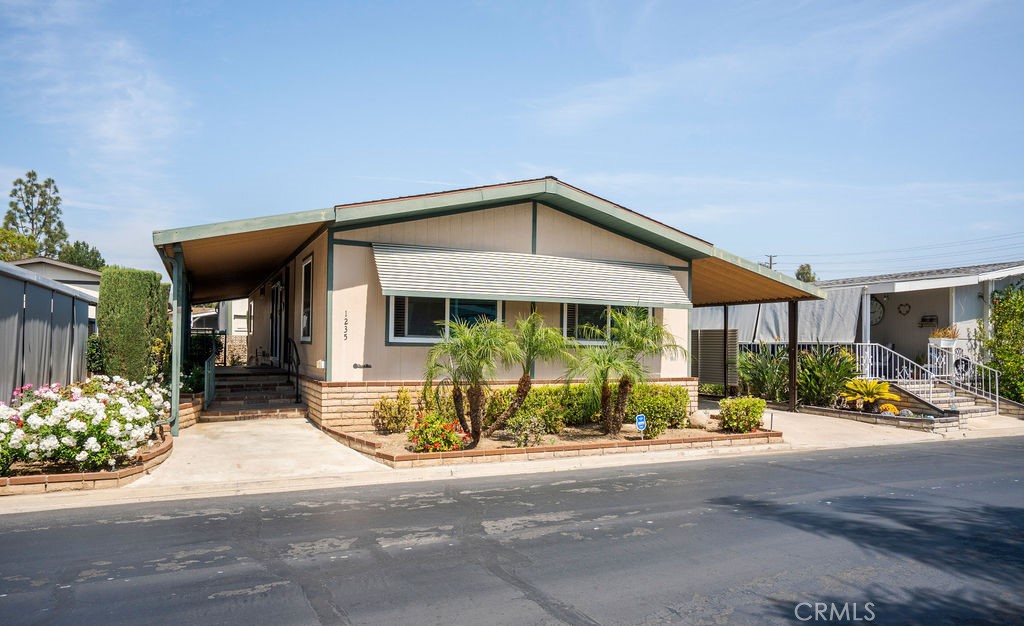 1235 Harbor Lake 13