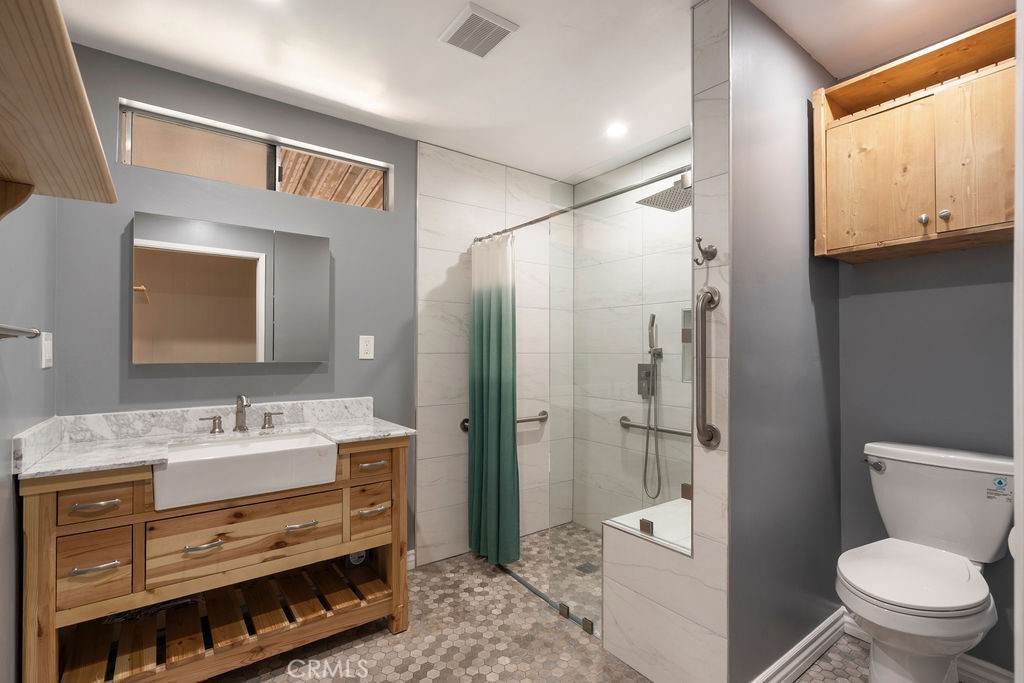 1235 Harbor Lake 13