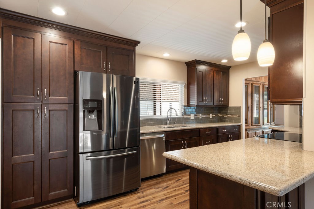 1235 Harbor Lake 13