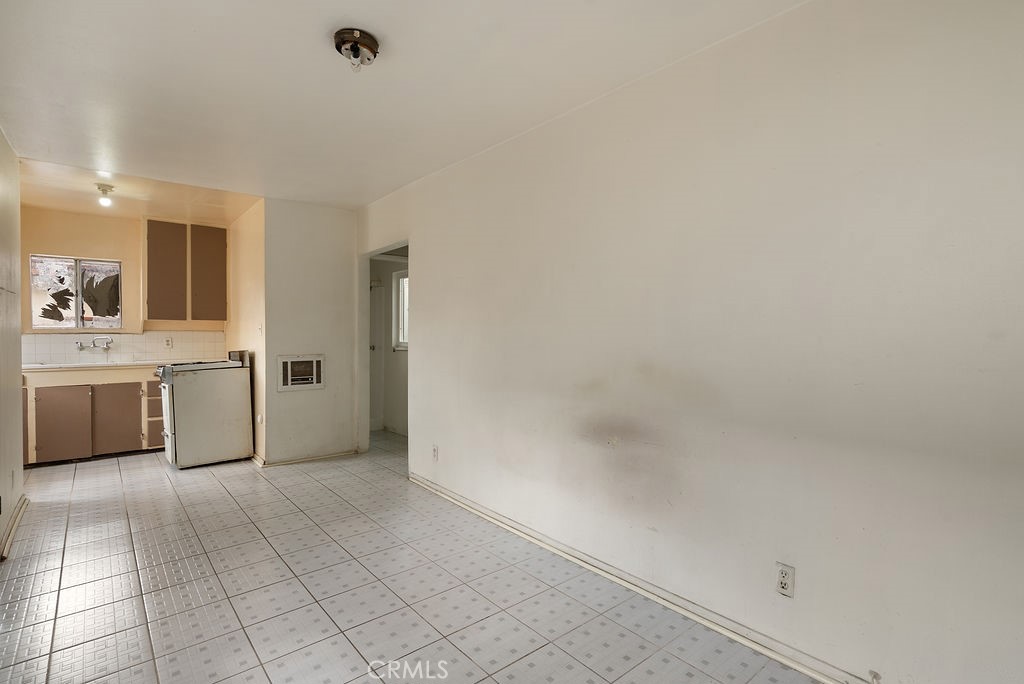 5227 Hammill Road