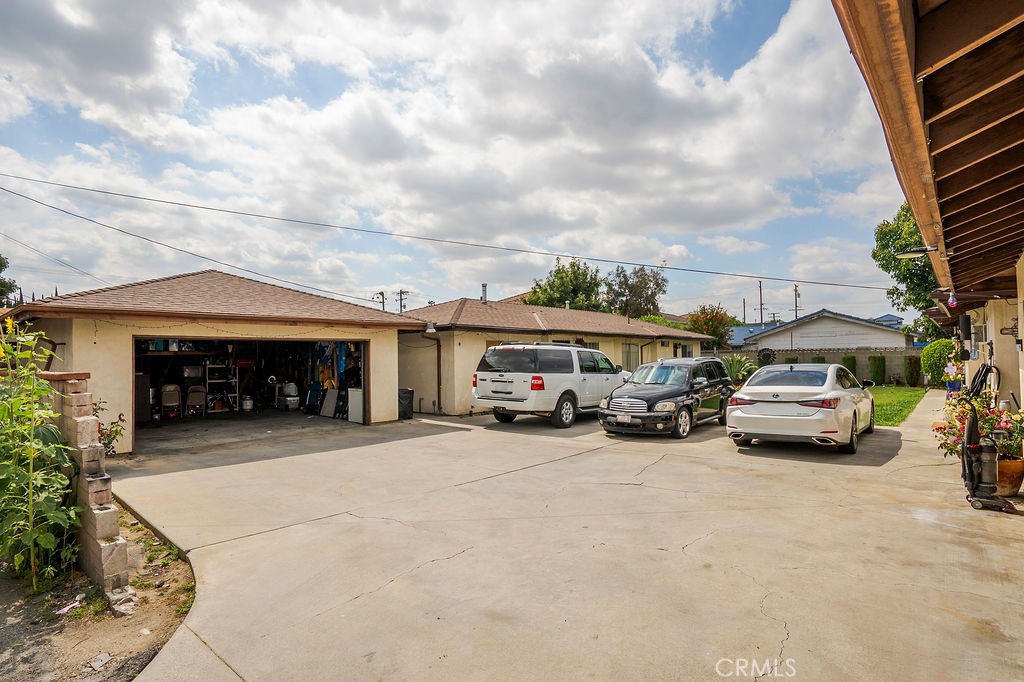 5227 Hammill Road