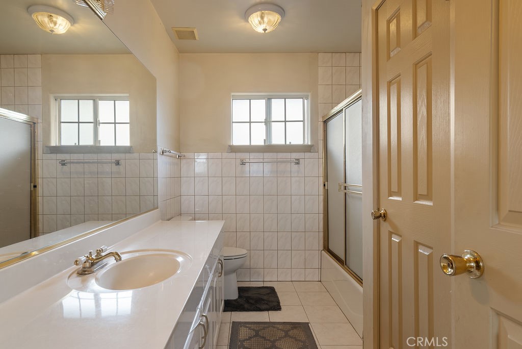 5227 Hammill Road