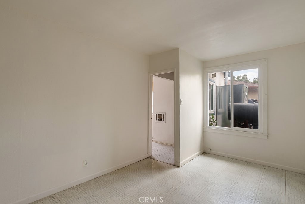 5227 Hammill Road