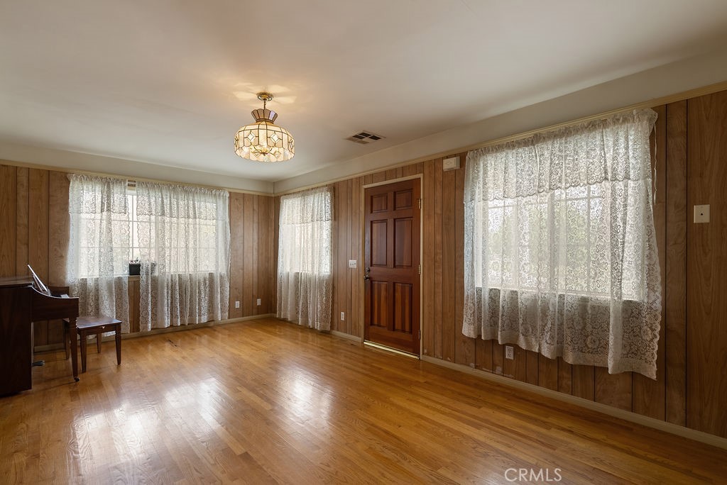 5227 Hammill Road