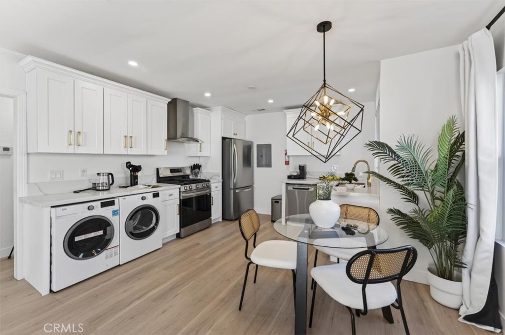 1607 Westmont