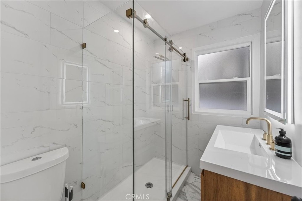 1607 Westmont