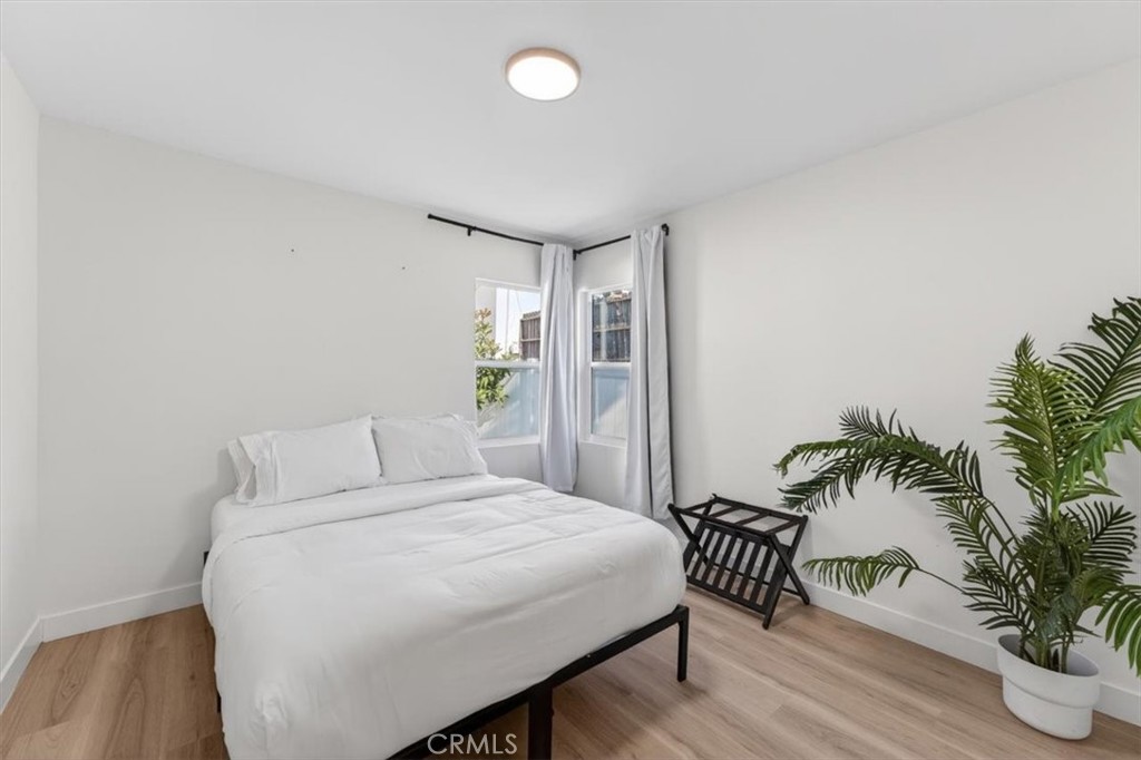 1607 Westmont