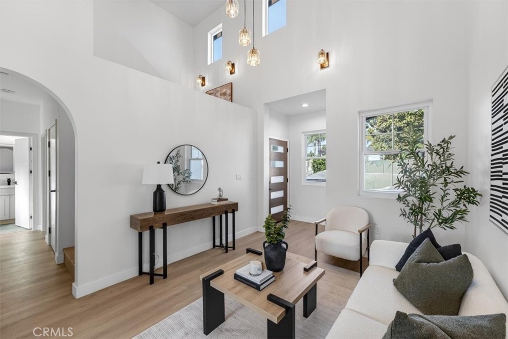 1607 Westmont Drive