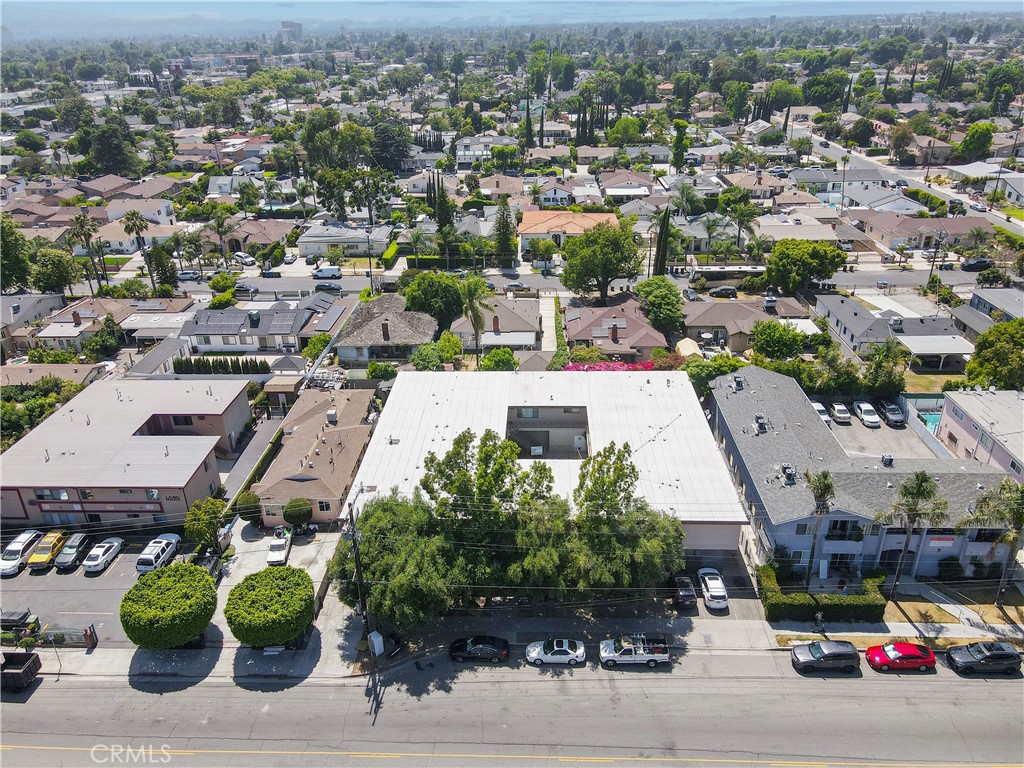 6535 Fulton
