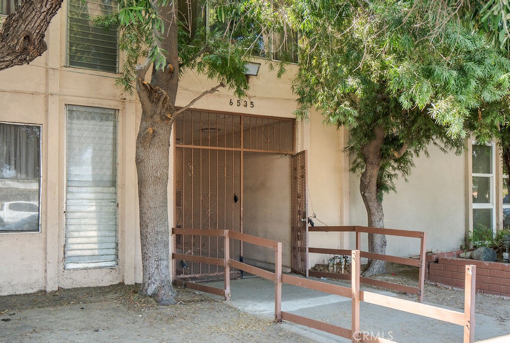 6535 Fulton