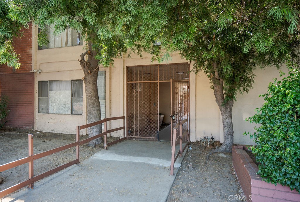 6535 Fulton