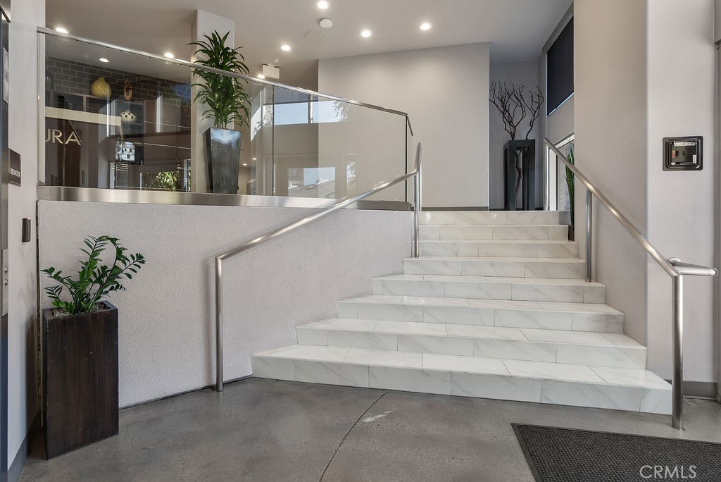 629 Traction Avenue 312