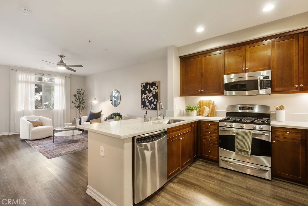 629 Traction Avenue 312