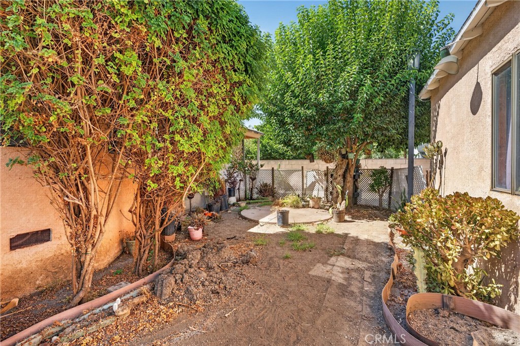 15118 Polk Street