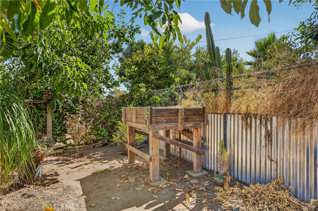15118 Polk Street