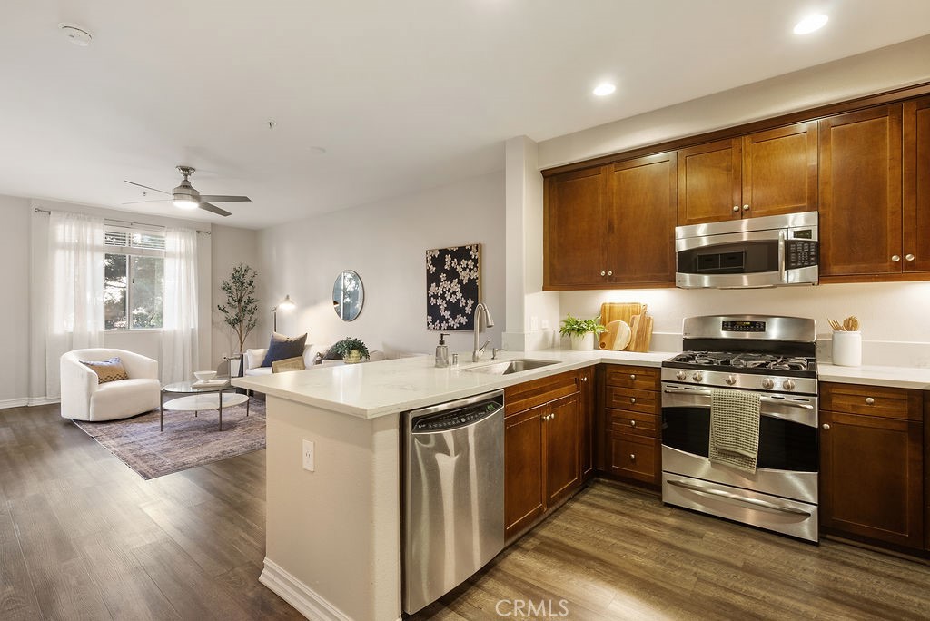 629 Traction Avenue 312