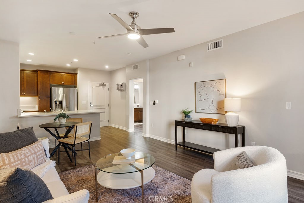 629 Traction Avenue 312