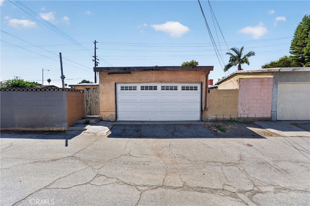 15335 Temple Avenue