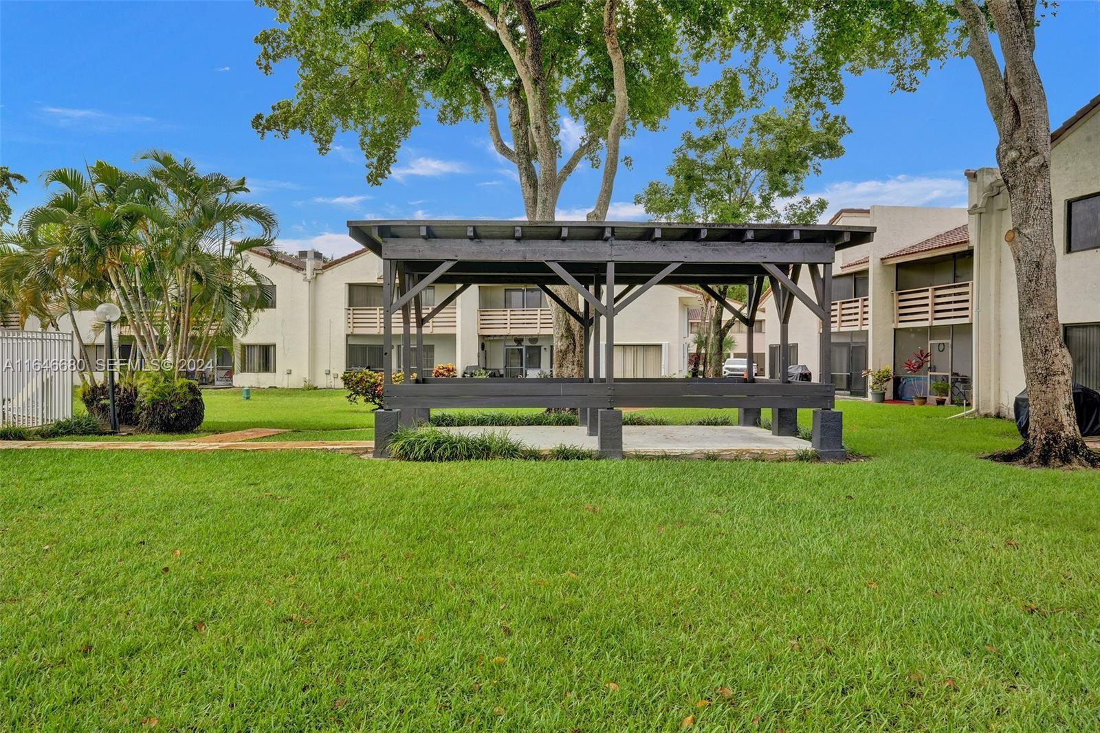 1674 Cypress Pointe Drive 3B