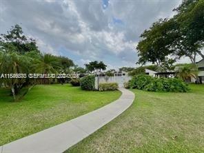 1674 Cypress Pointe Drive 3B