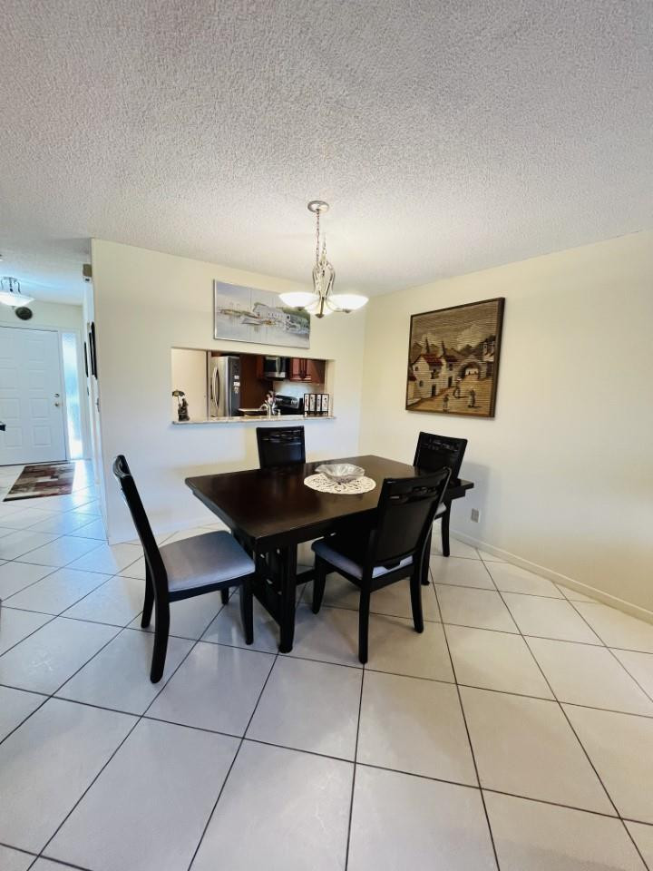 3966 Cocoplum Cir 3698