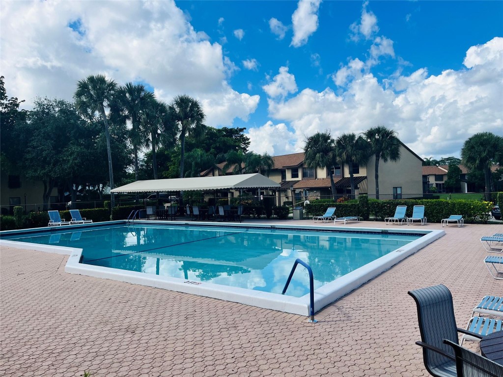 3966 Cocoplum Cir 3698