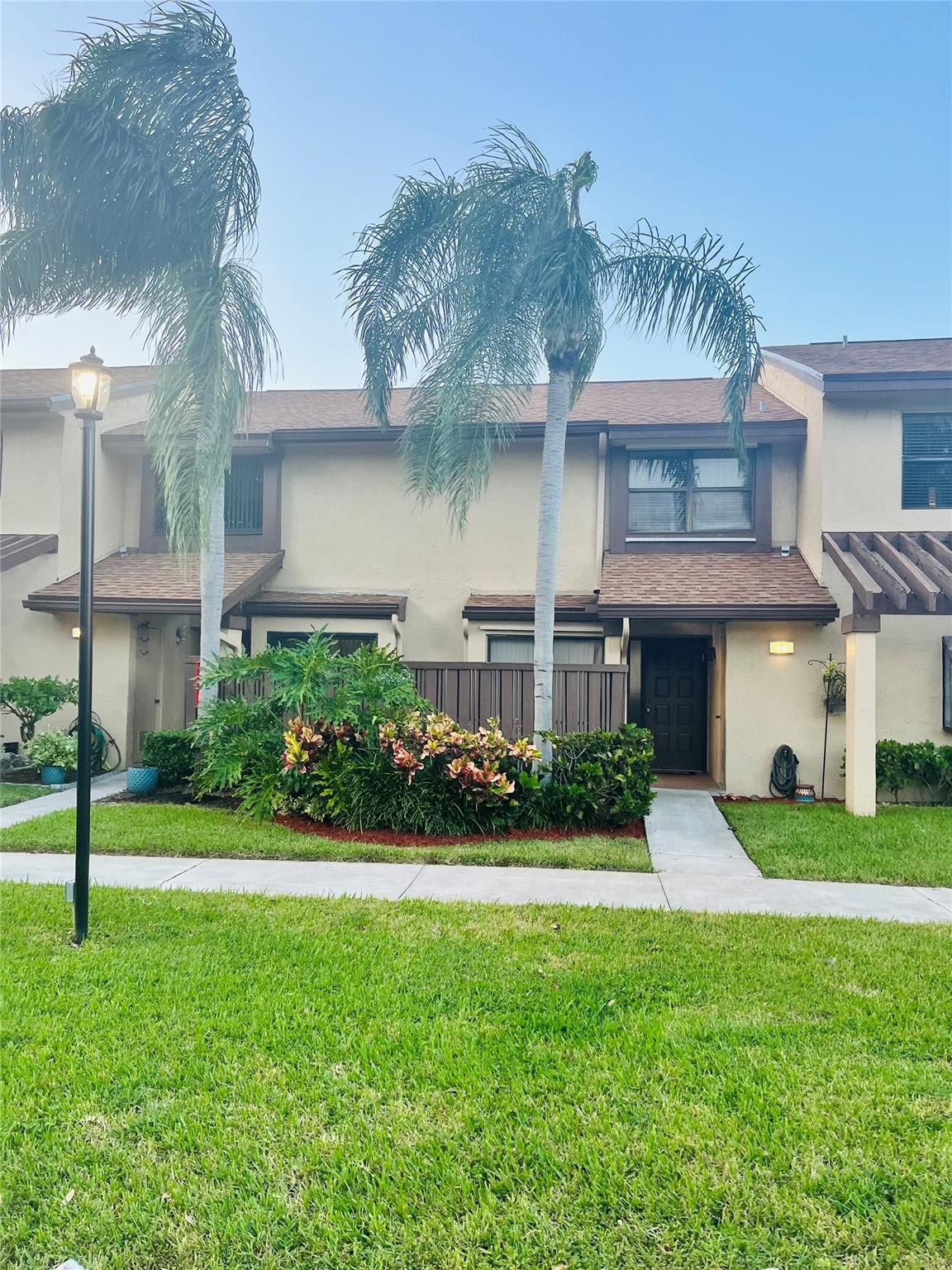 3966 Cocoplum Cir 3698