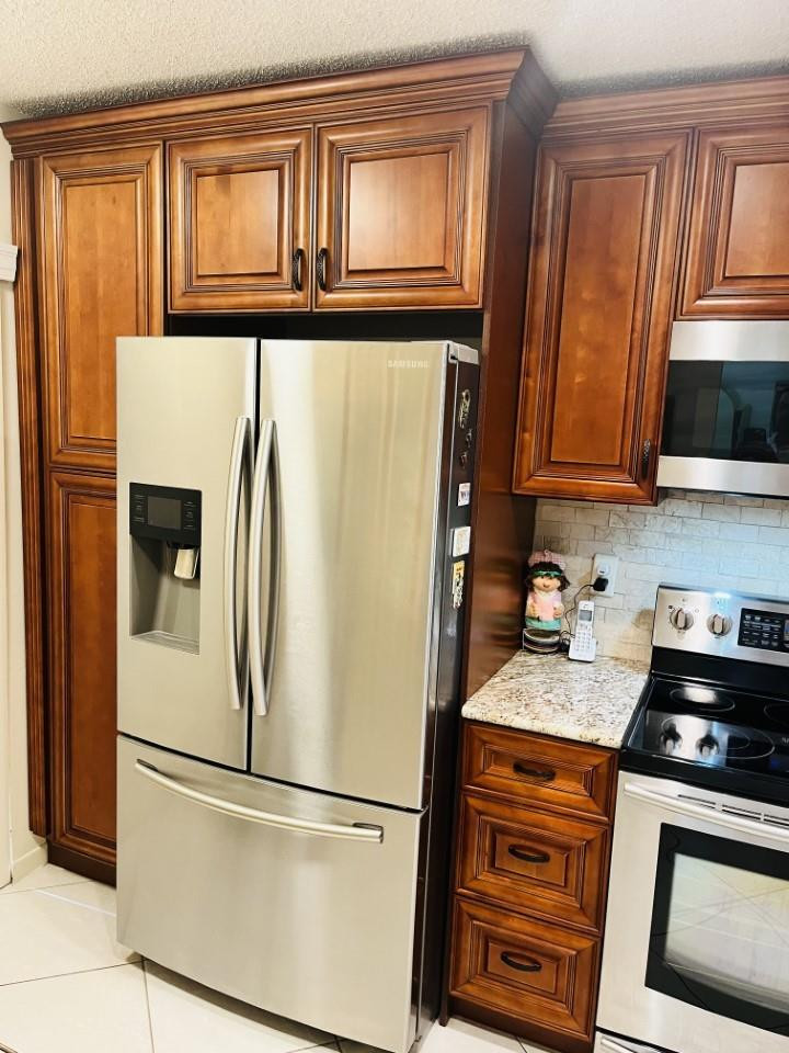 3966 Cocoplum Cir 3698