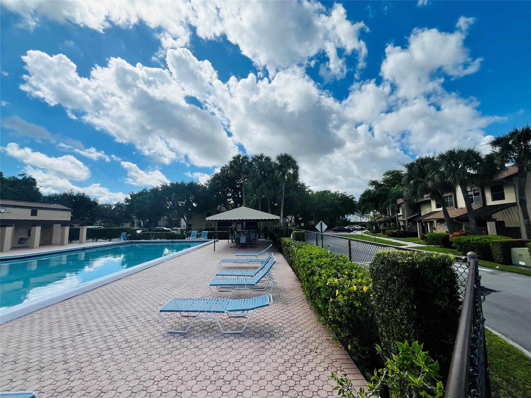 3966 Cocoplum Cir 3698