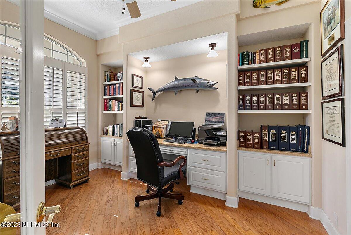 646 QUEENS HARBOR Boulevard