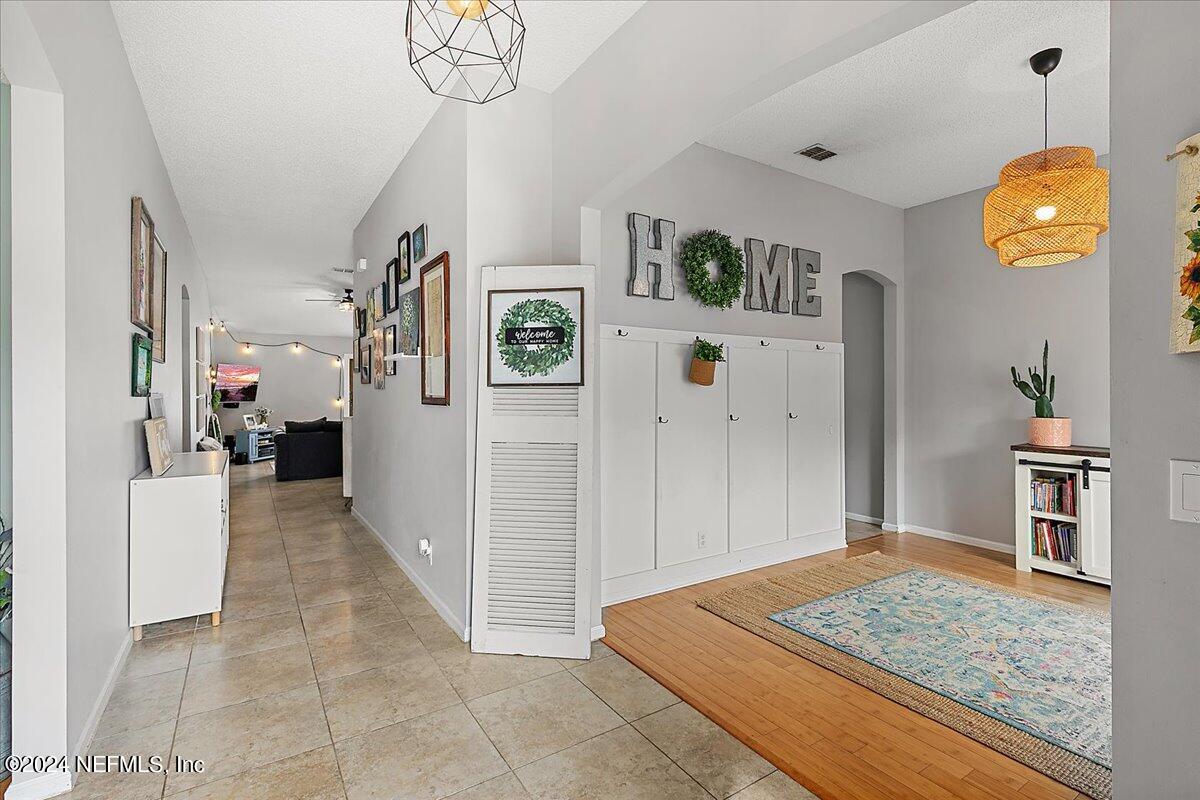 5455 CATSPAW Lane
