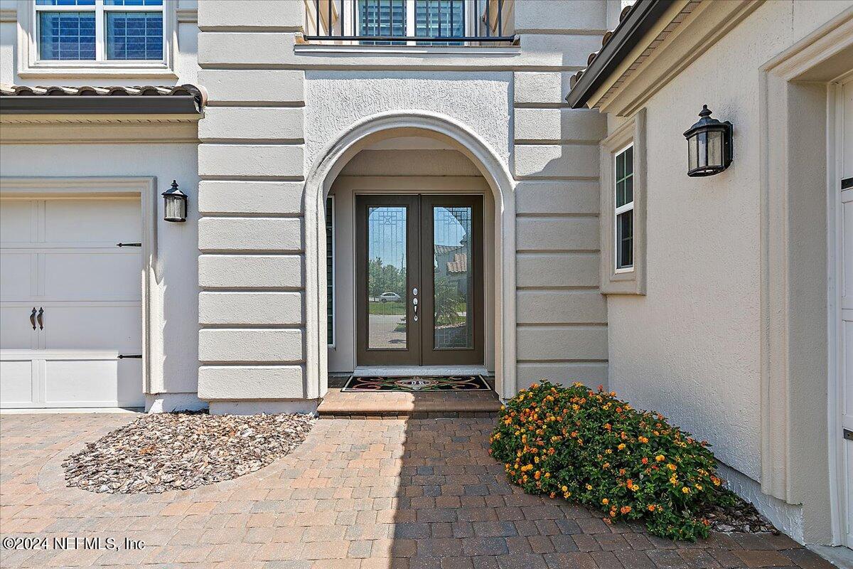 2854 PESCARA Drive