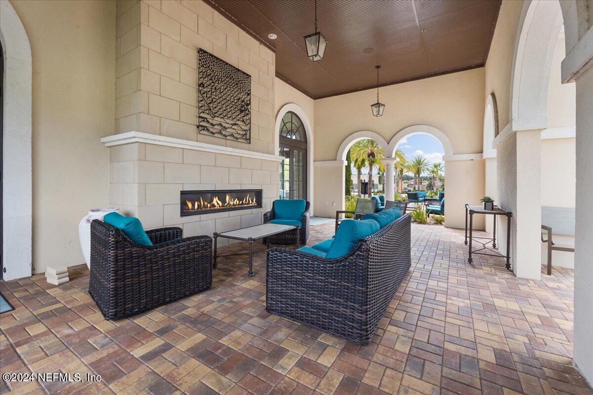 2854 PESCARA Drive
