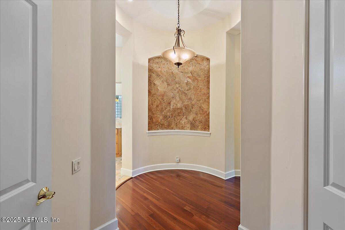 1379 MOSS CREEK Drive