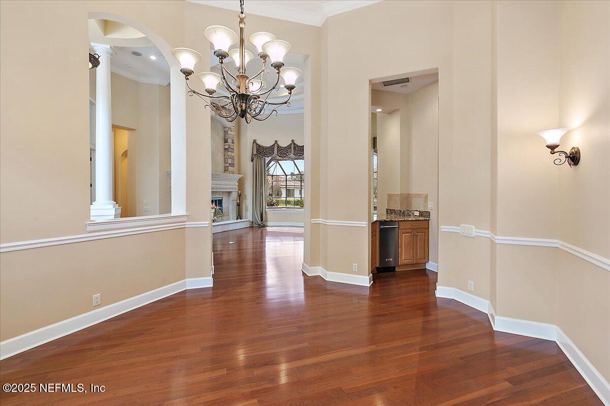 1379 MOSS CREEK Drive