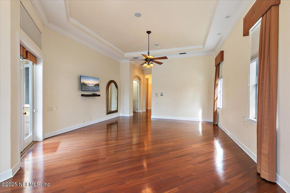 1379 MOSS CREEK Drive
