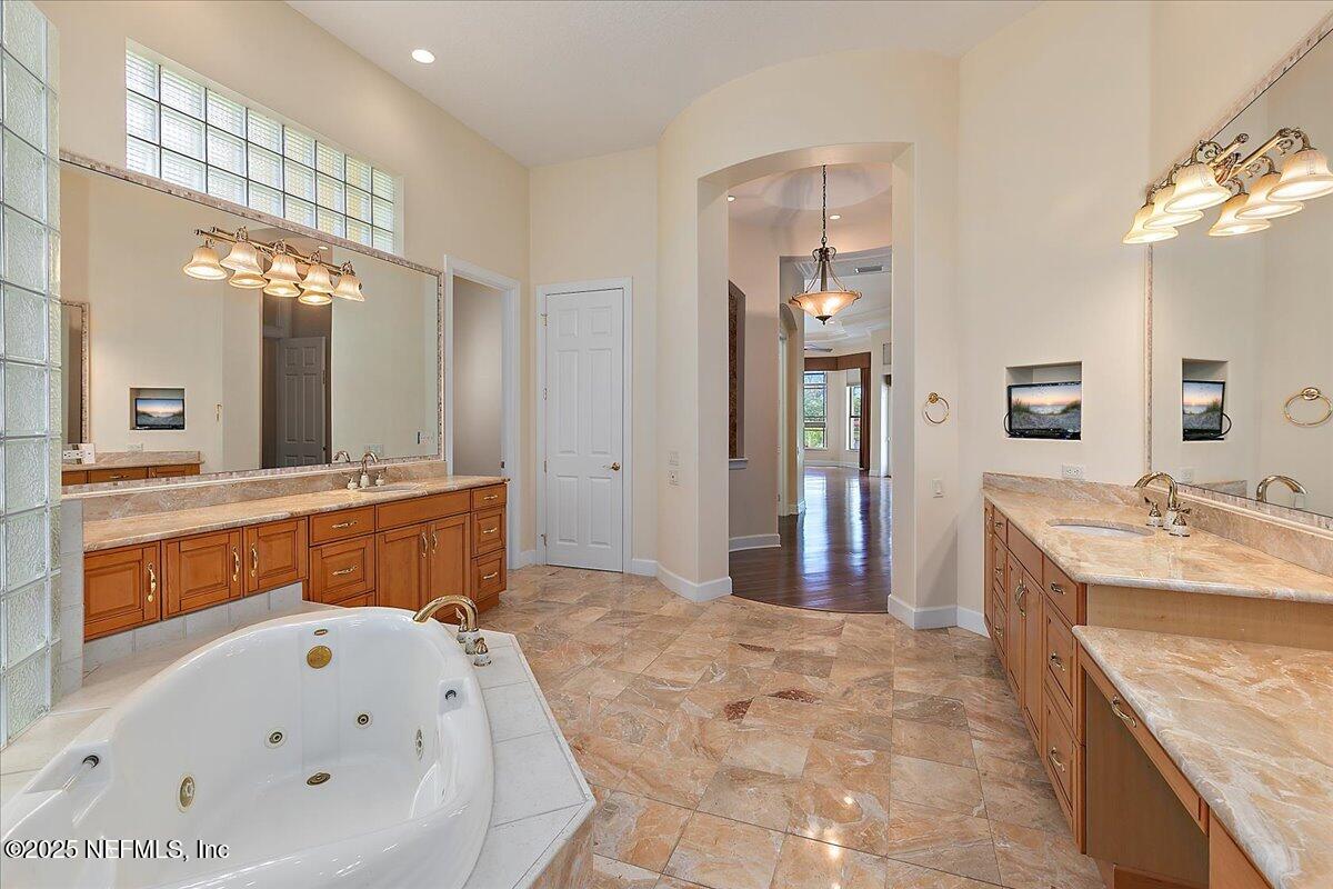 1379 MOSS CREEK Drive