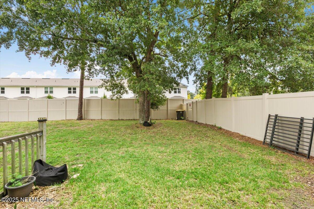 5349 BRIGHTON PARK Lane