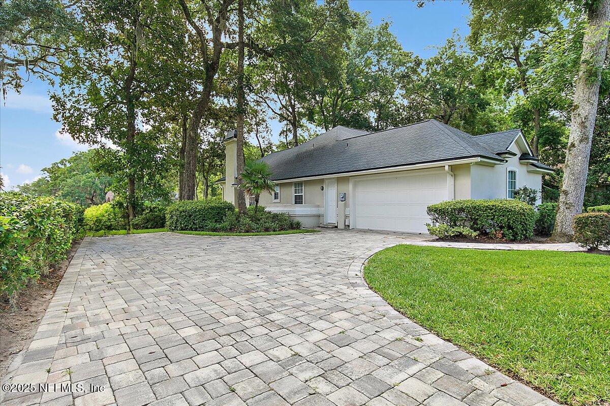 699 SHIPWATCH Drive E