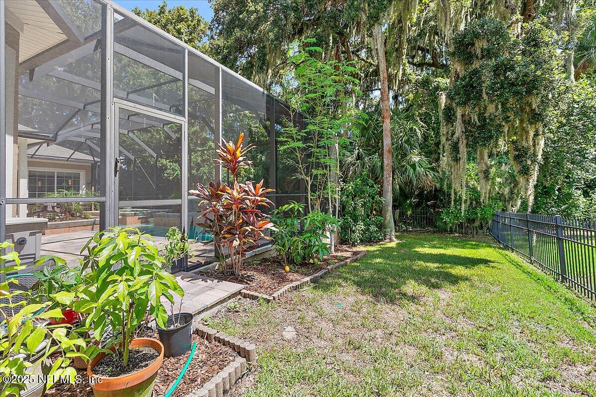 13767 SAXON LAKE Drive