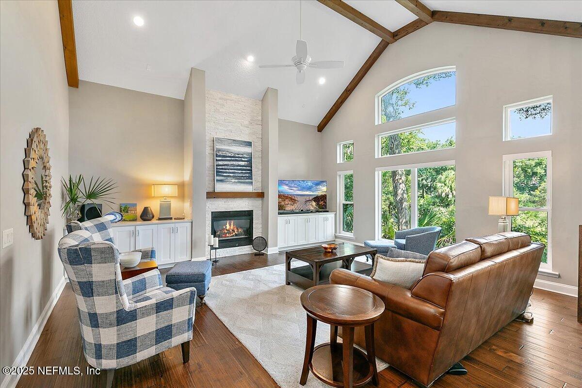 1371 WINDSOR HARBOR Drive