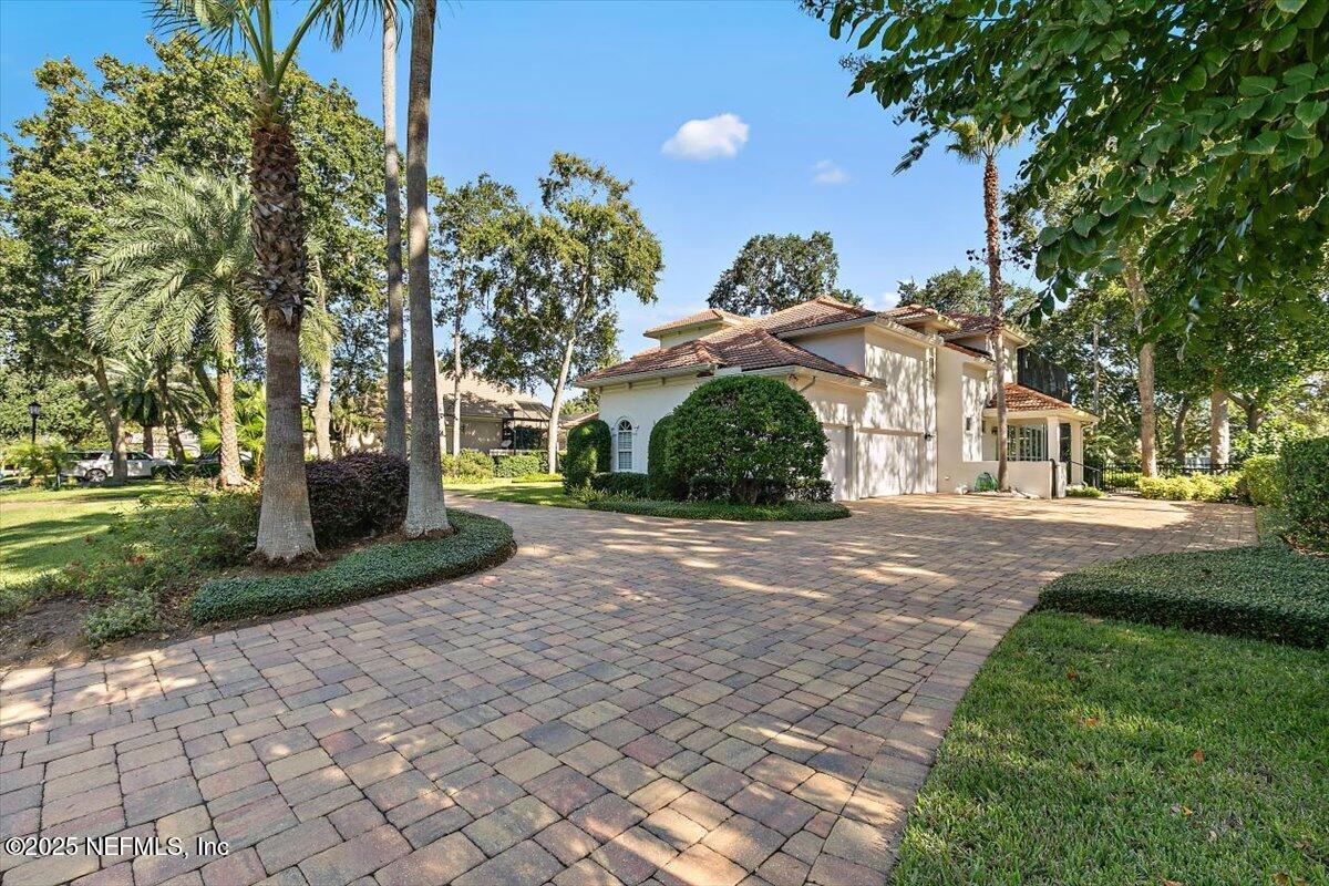 1243 WINDSOR HARBOR Drive, Jacksonville