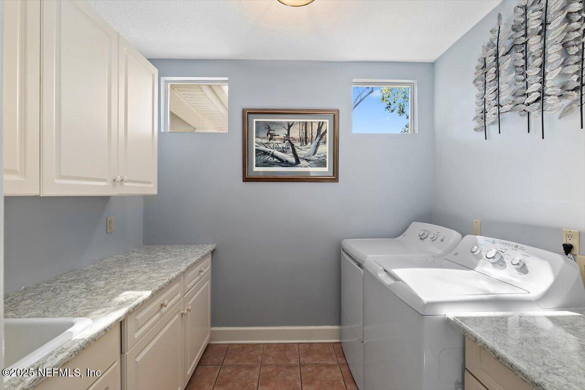 1243 WINDSOR HARBOR Drive, Jacksonville